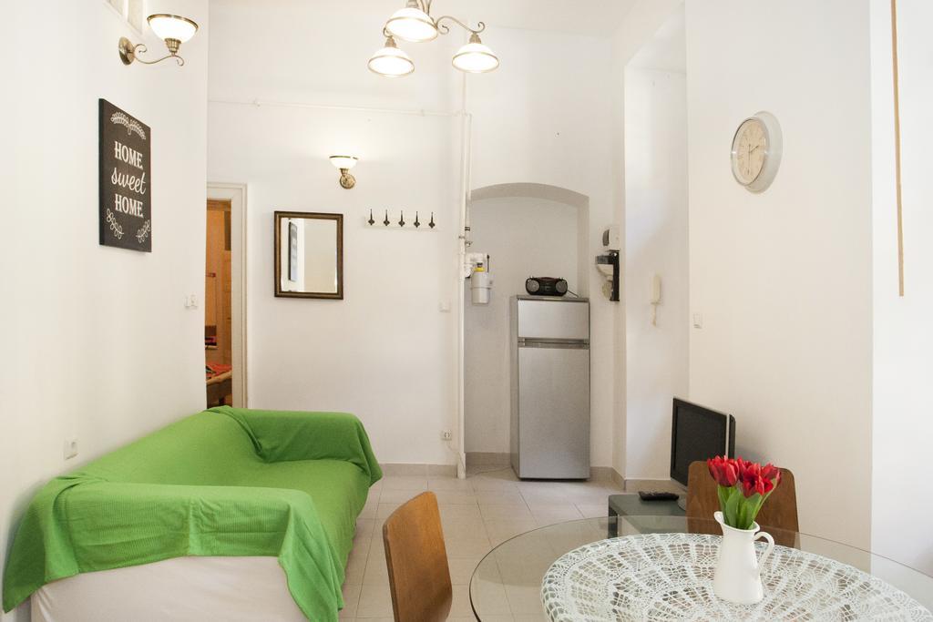 Carolyn Apartman In The Old City Apartment Budapest Bagian luar foto