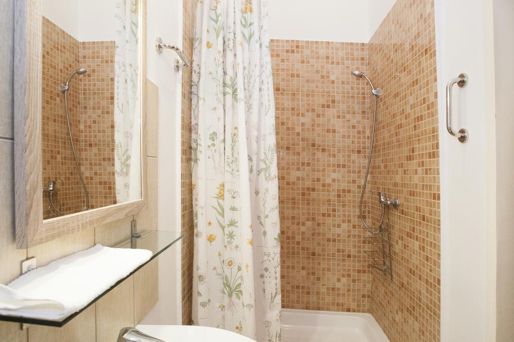 Carolyn Apartman In The Old City Apartment Budapest Bagian luar foto